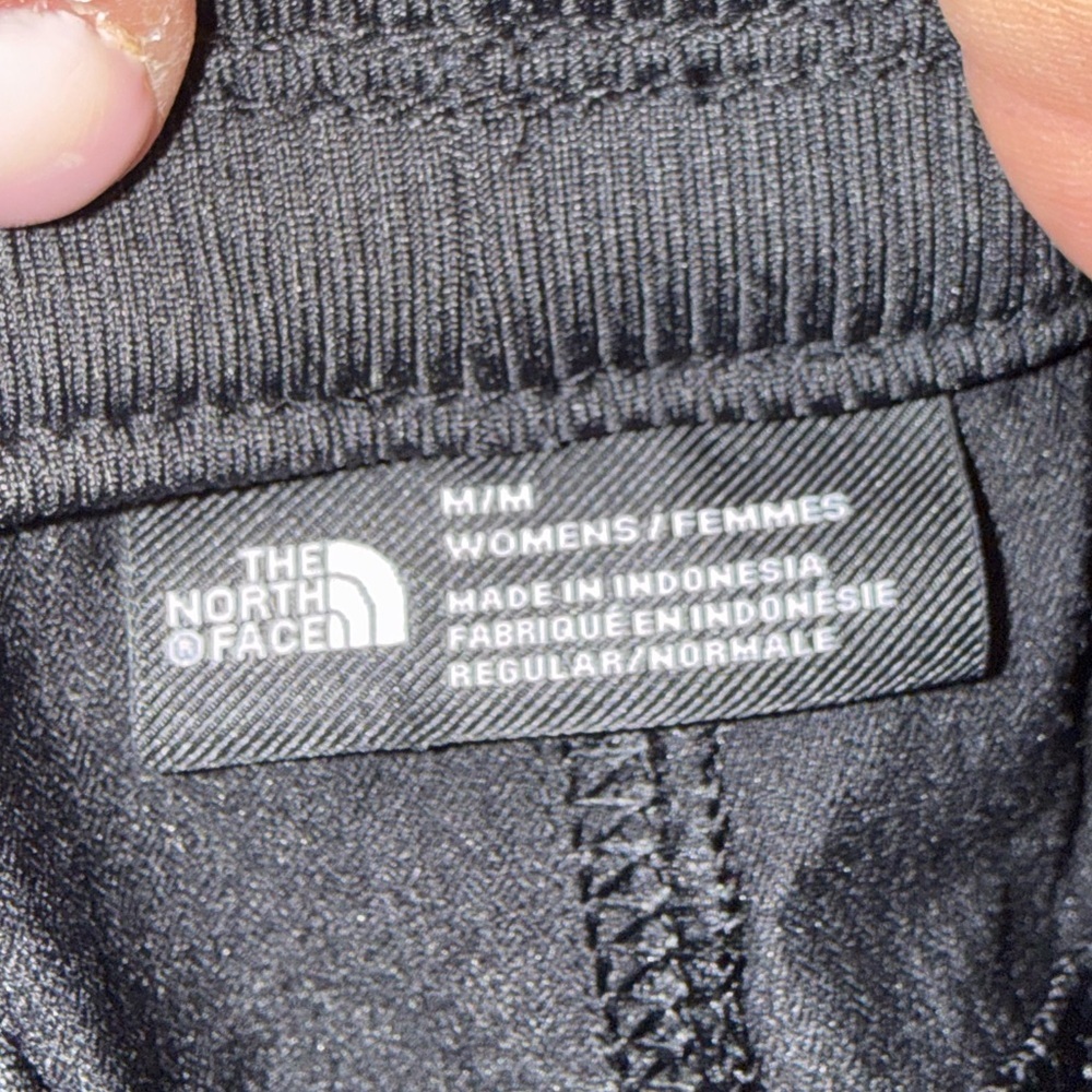 The North Face cropped pants • Women’s medium - Picture 6 of 7